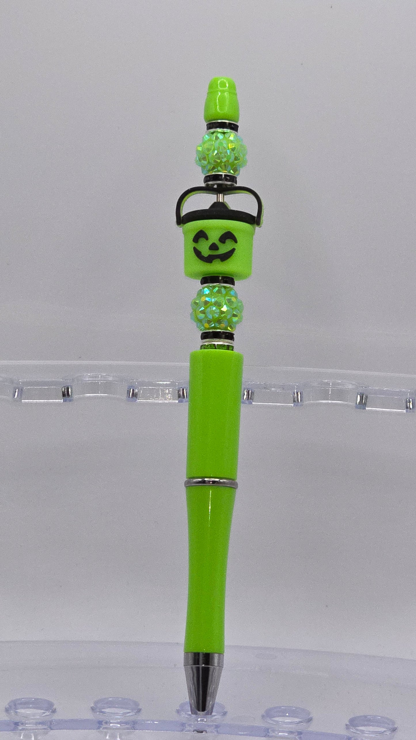 Pen: Green Boo Basket